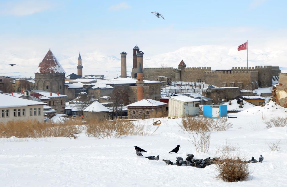 Meteorolojiden yoğun kar yağışı içi uyarı geldi