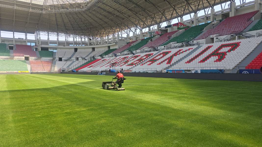 Diyarbakır'ın 33 bin Kapasiteli stadyumu ilk gün gibi hazır 5