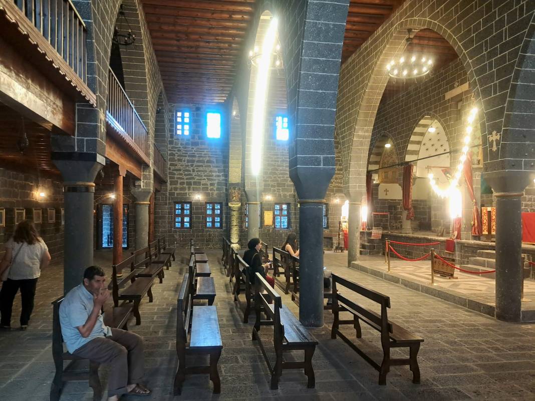 Diyarbakır’daki bu kilise Türkiye’deki 10 kiliseden biri 4