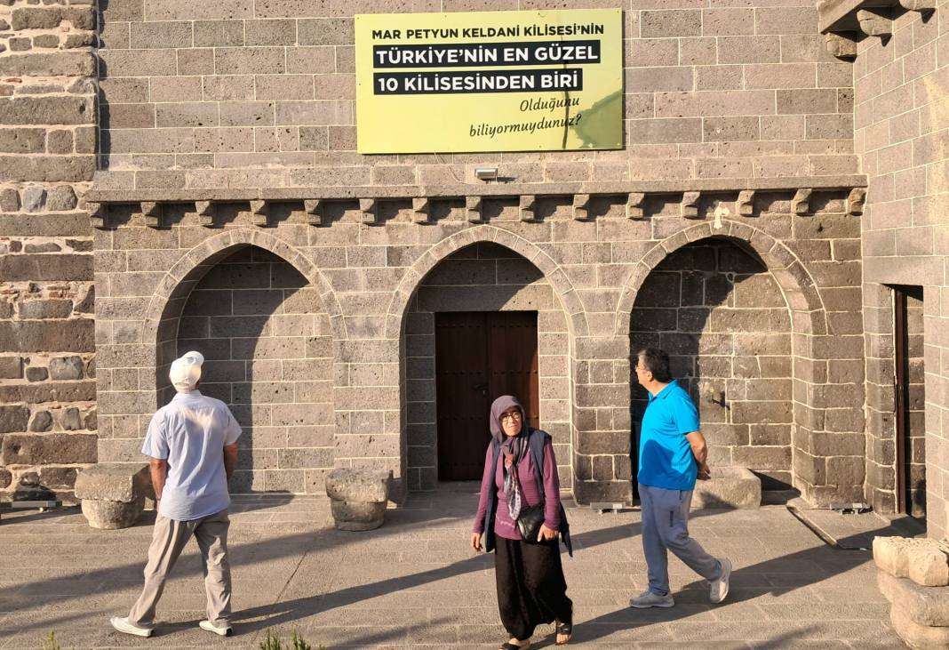 Diyarbakır’daki bu kilise Türkiye’deki 10 kiliseden biri 9