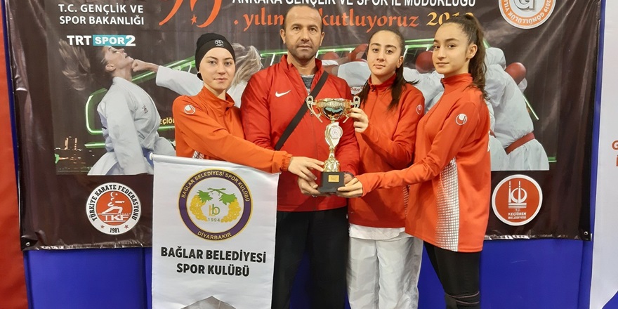 Milli sporcularından 'evde kal' çağrısı