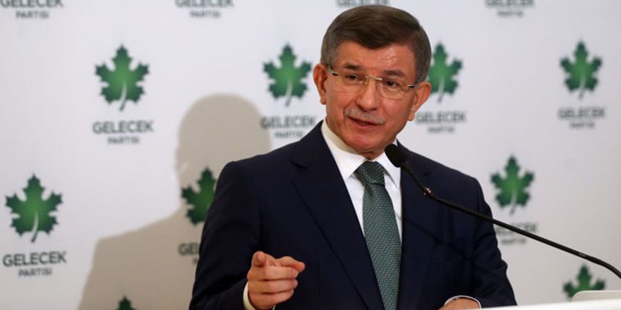 Davutoğlu: 'Sol'un güçlü olduğu ortamda büyüdüm                  