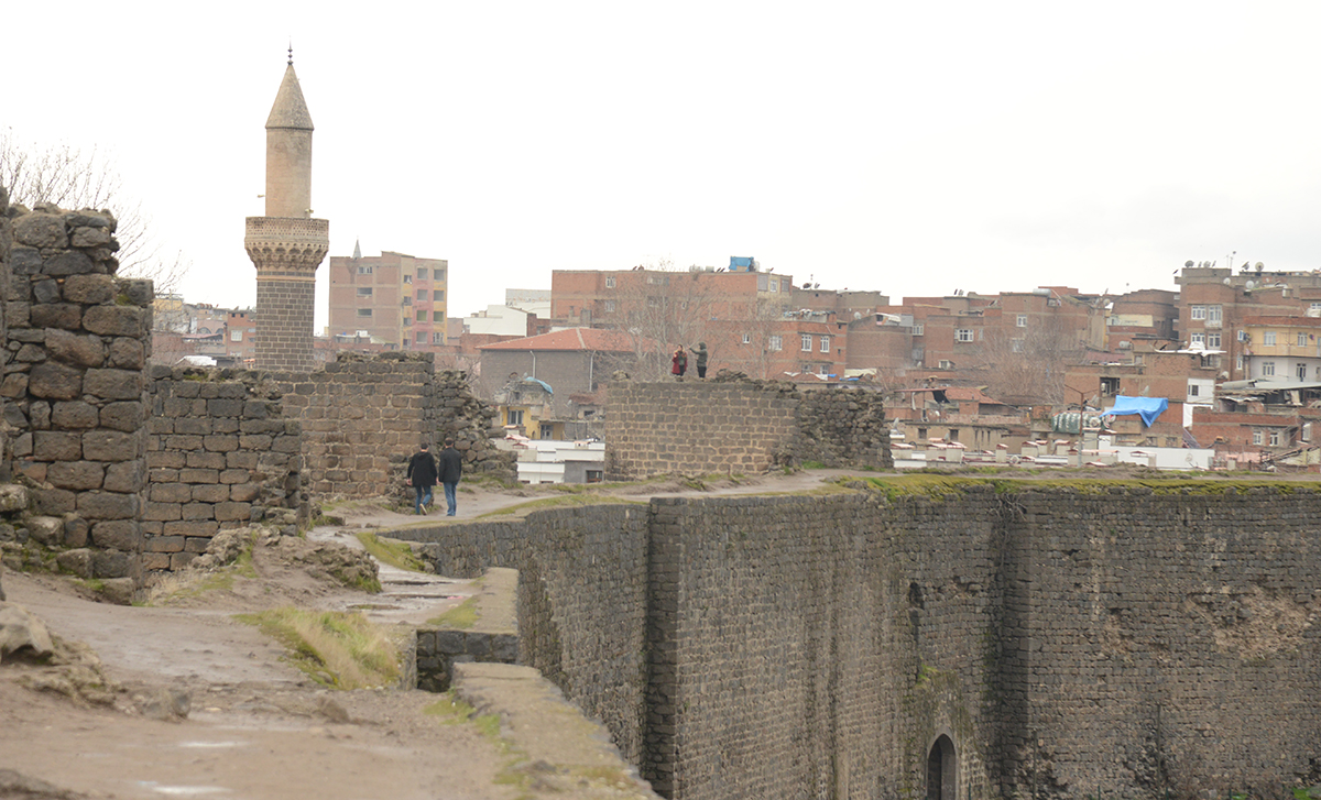 Tabipler Odası: Diyarbakır’da vaka düşüşü yok