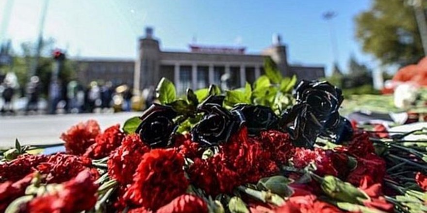 Kılıçdaroğlu’ndan Ankara Garı anması