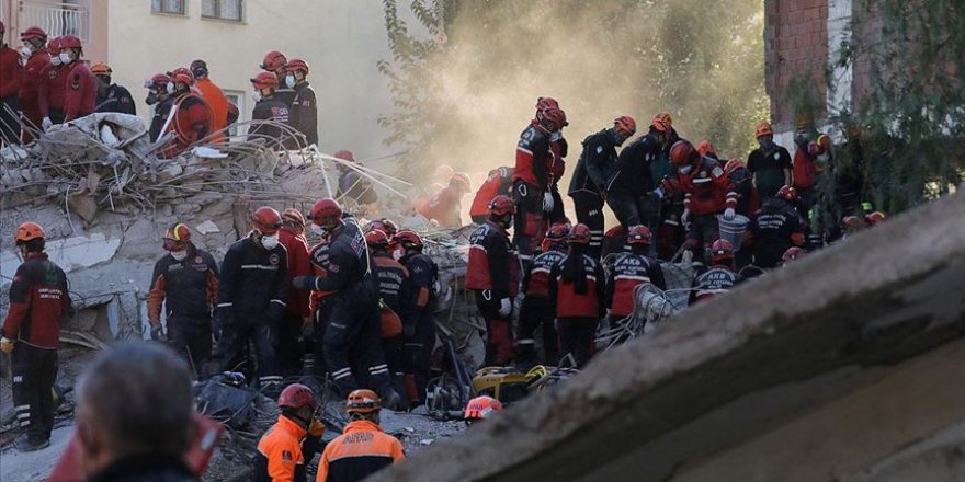 İzmir depreminde hayatını kaybedenlerin sayısı 91'e yükseldi