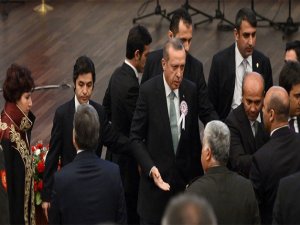 Erdoğan, Danıştay törenini terk etti