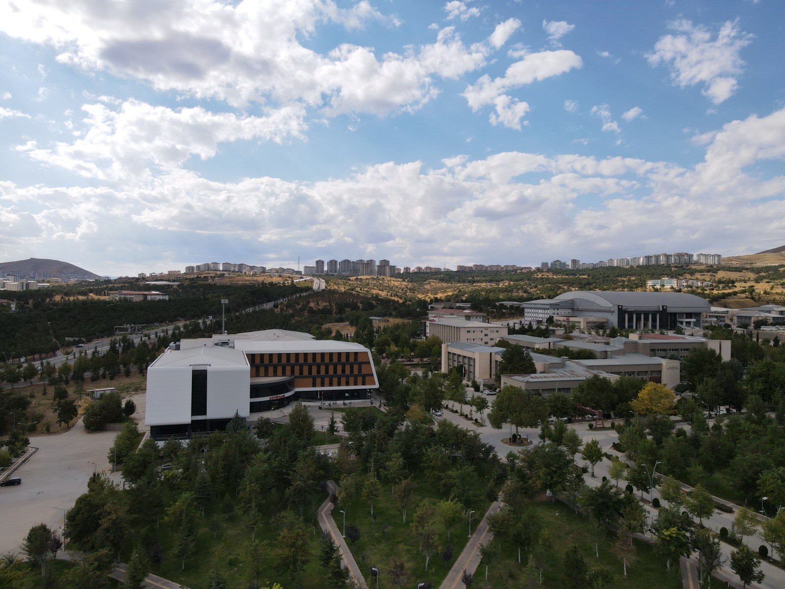 Fırat, dünyanın en genç üniversitesi sıralamasında