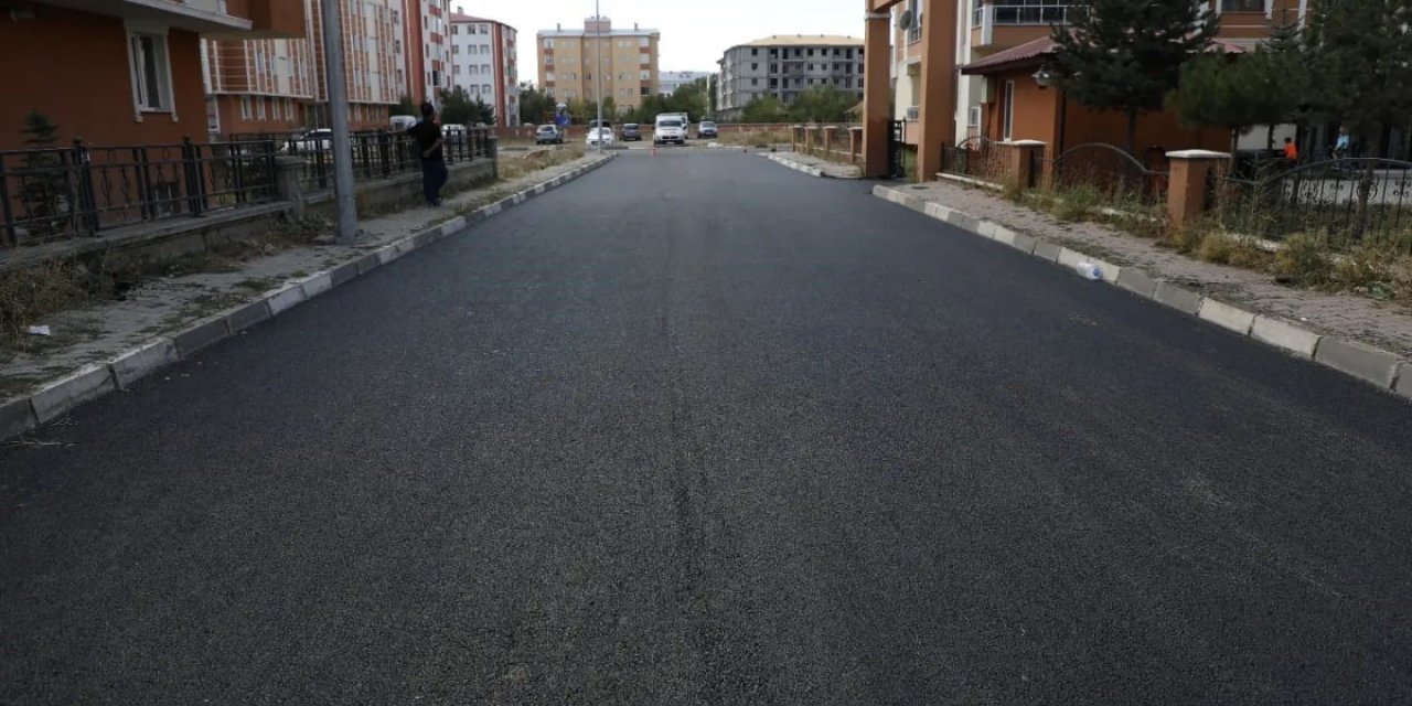 Kars’ta asfalt çalışması