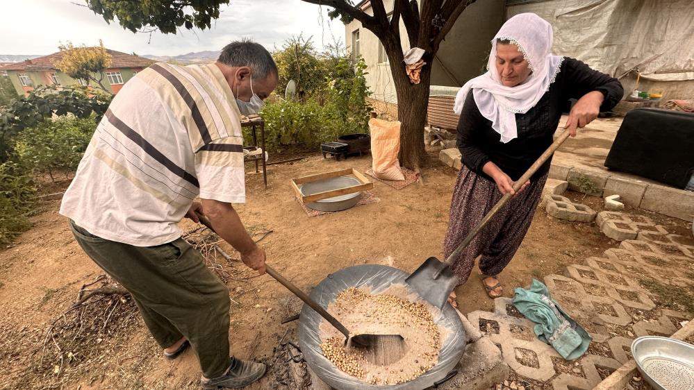 Şimdi Ağın nohudu zamanı