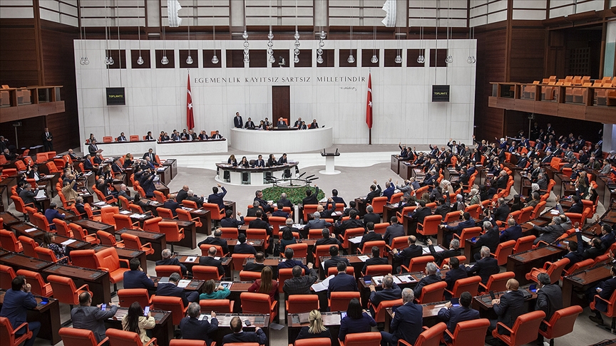 TBMM, çalışma hayatıyla ilgili kanun teklifi için mesai yapacak