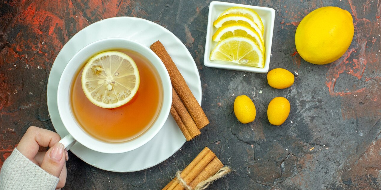 Çaya Limon Eklemenin Şaşırtıcı Zararları! Siz de Bunu Bilmeden Tüketiyorsunuz Olabilirsiniz!