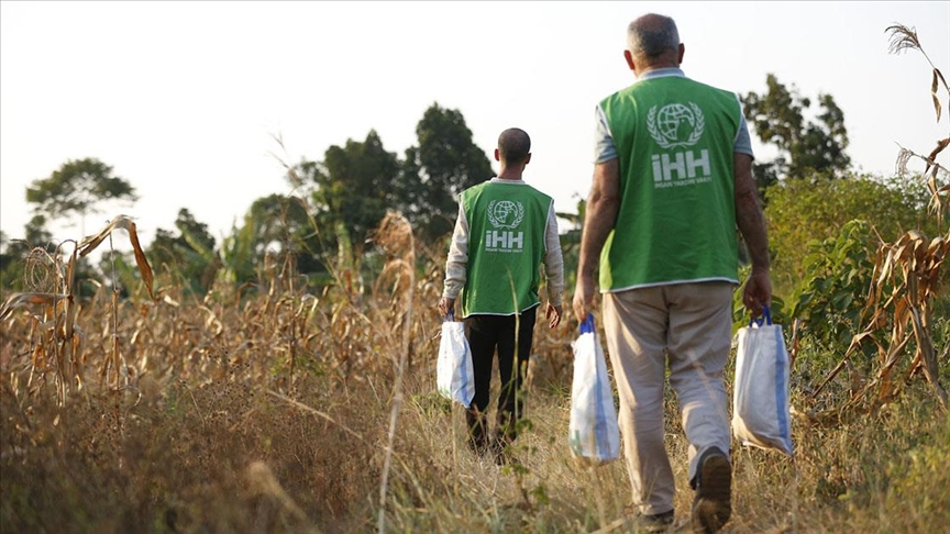 İHH, 66 ülkede kurban eti dağıttı