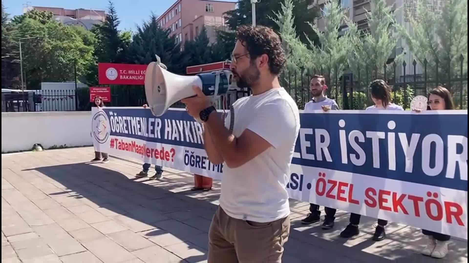 Öğretmenlik Meslek Kanunu'nu protestosunda 25 gözaltı