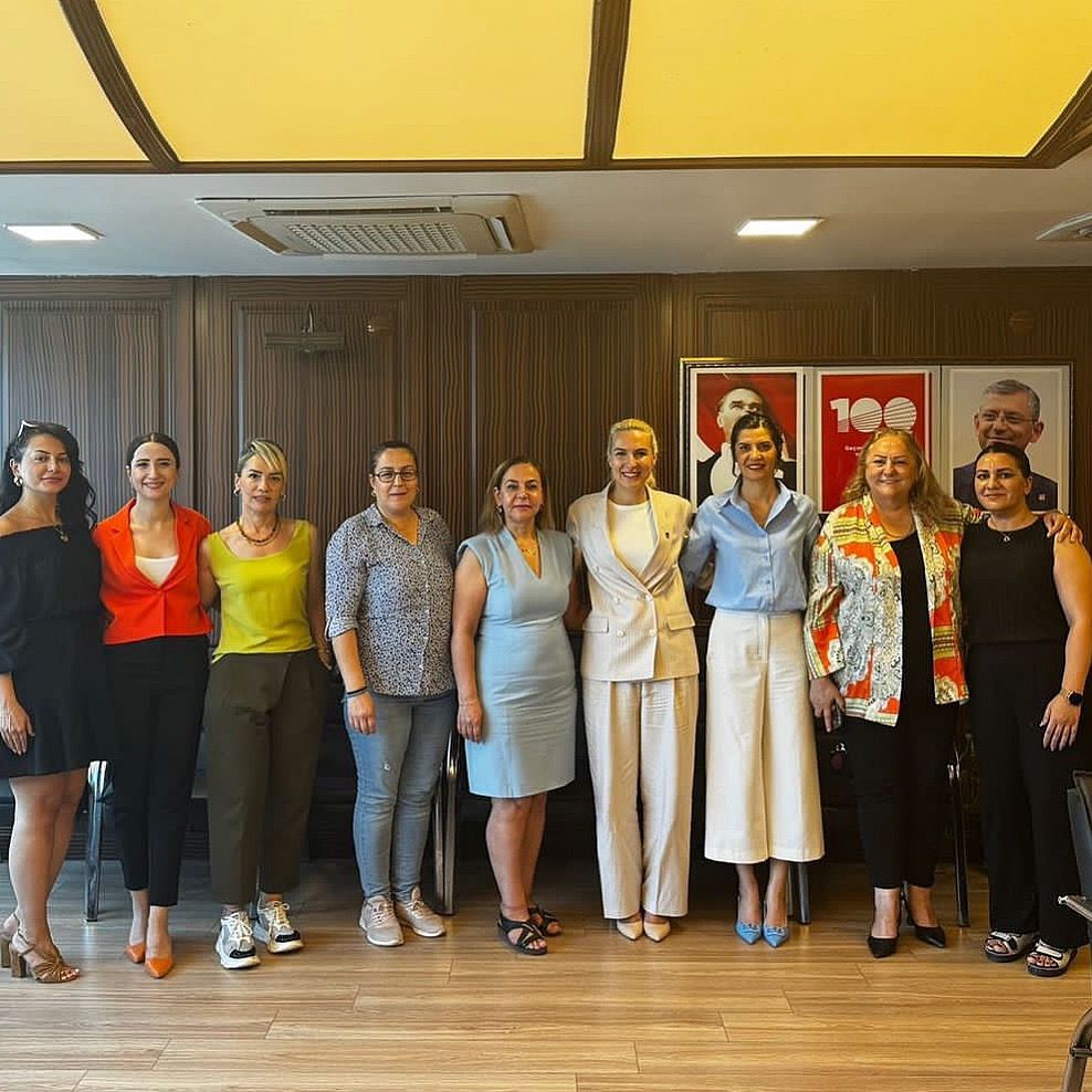 CHP Kadın Kolları seçimleri için değişim ziyareti
