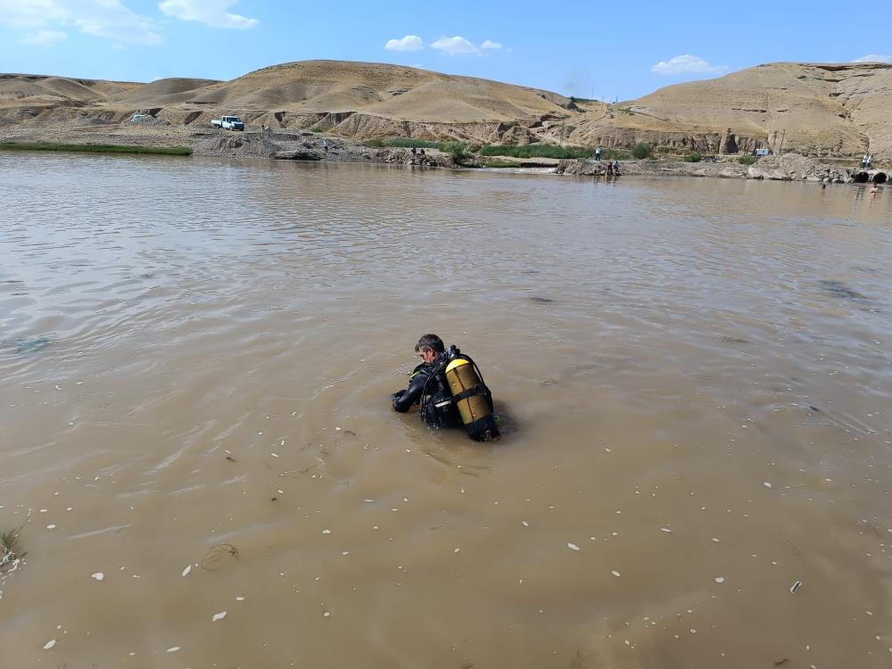 Diyarbakır’da serinlemek için nehre giren çocuk, hayatını kaybetti