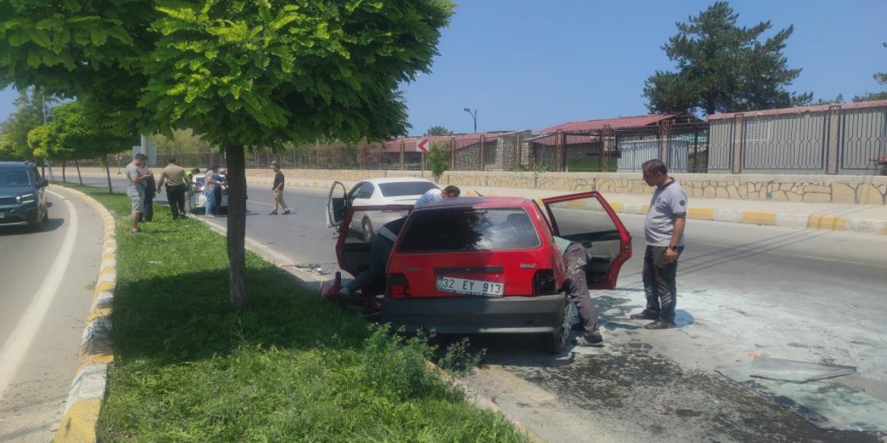 Van'da trafik kazası: 2 yaralı