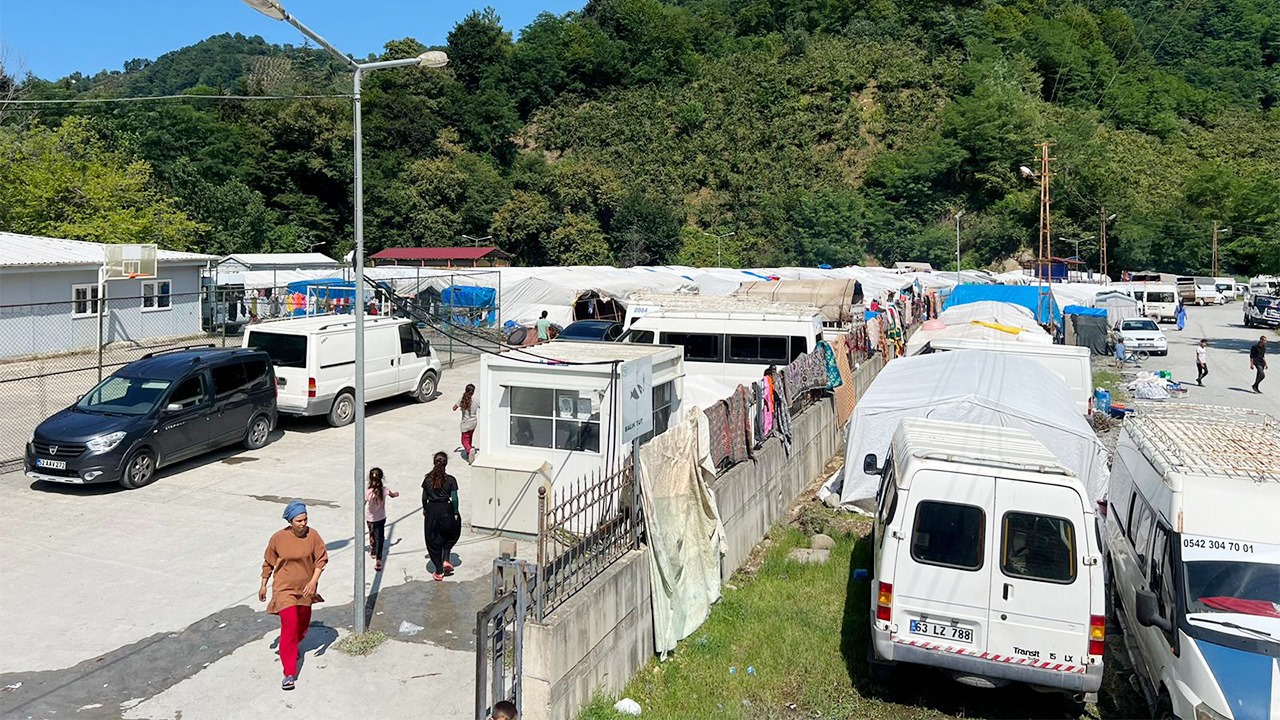 Fındıkta yevmiye krizi çıktı: Mevsimlik tarım işçileri grev başlattı