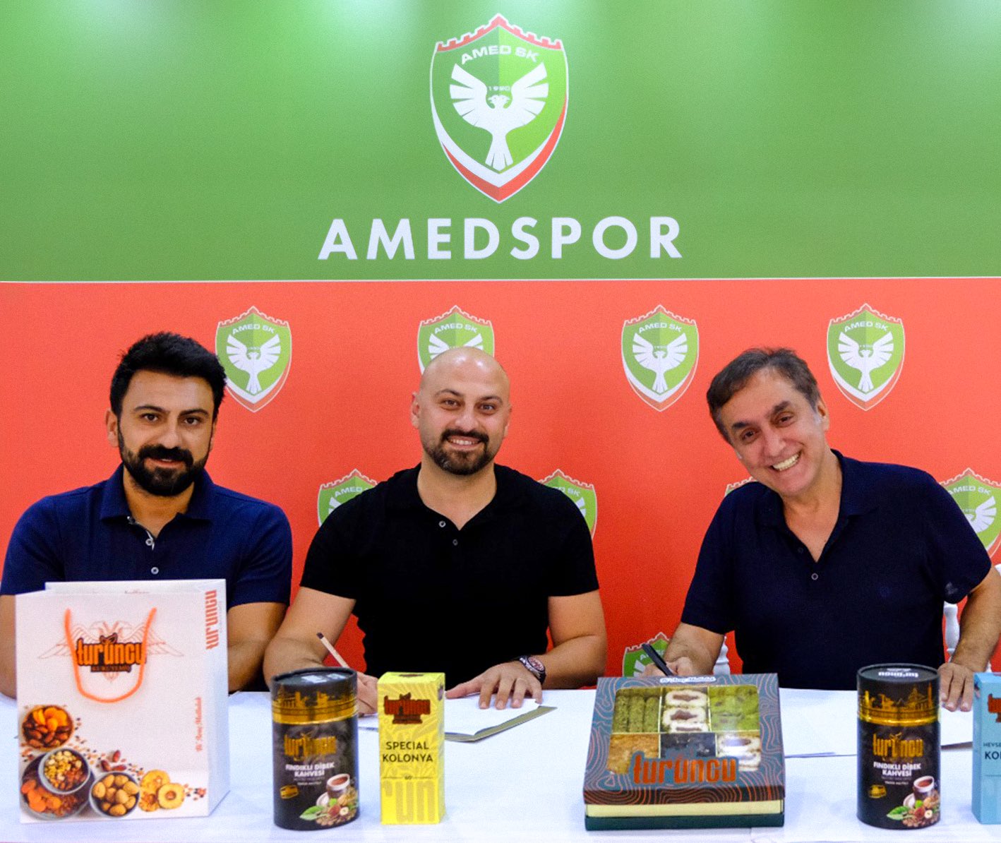 Amedspor, sırtını Turuncu Kuruyemişe dayadı