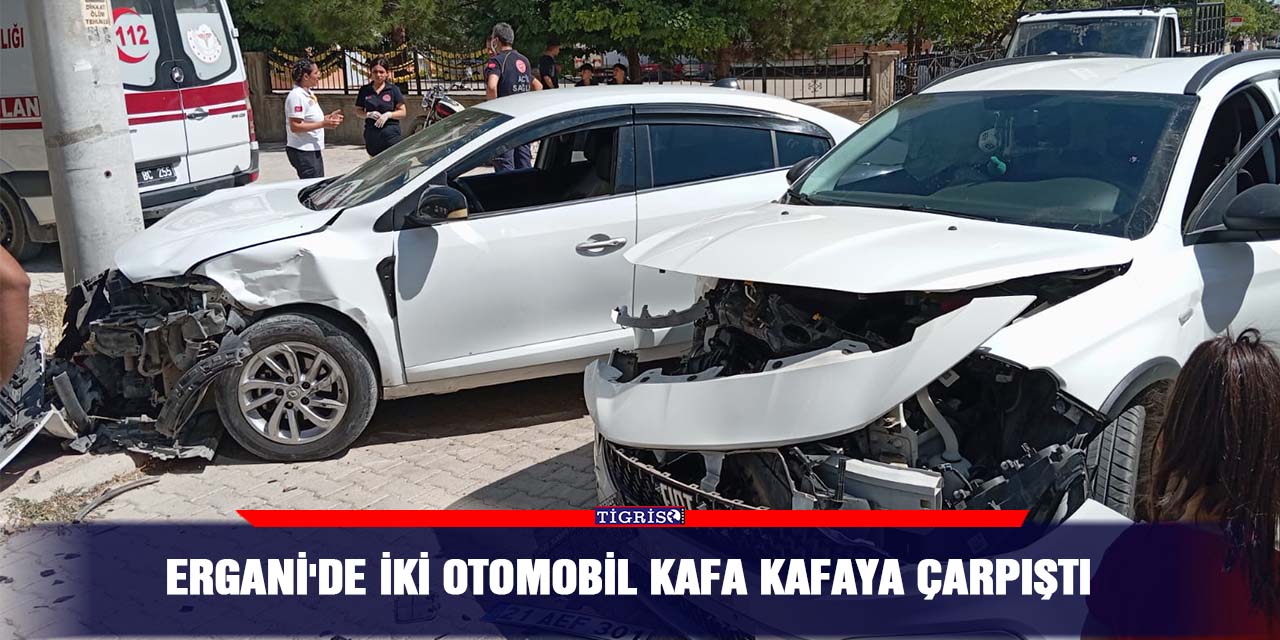 Ergani'de iki otomobil kafa kafaya çarpıştı;  Anne ve 2 çocuğu yaralandı