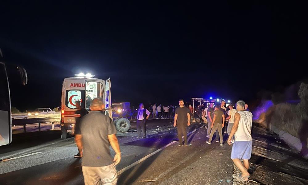 Mardin-Diyarbakır yolunda feci kaza: 2 ölü, 3 yaralı