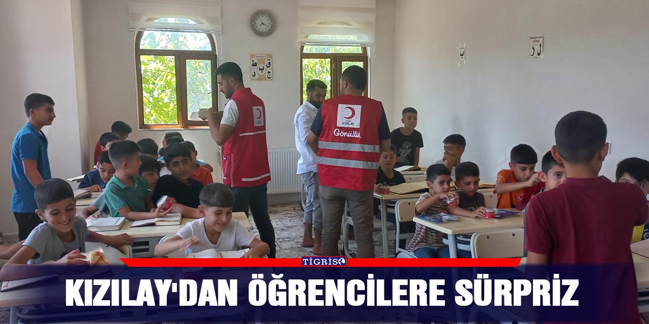 Kızılay'dan öğrencilere sürpriz