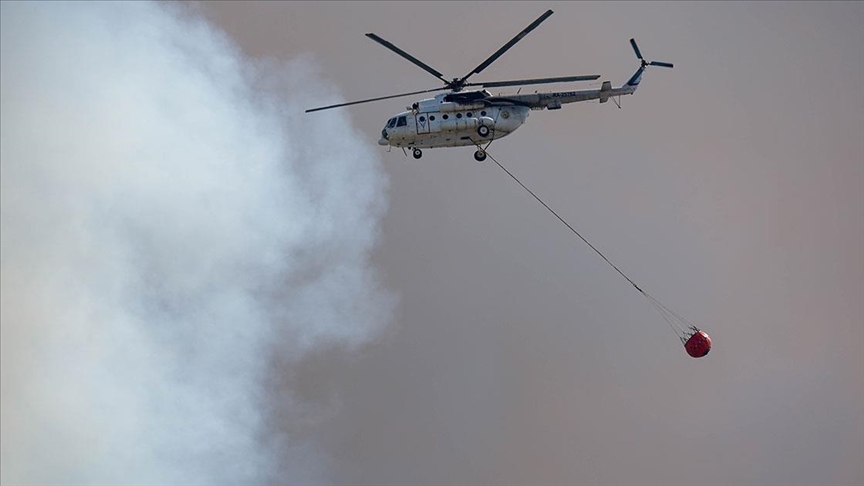 MSB, Orman yangınlarına 13 helikopterle söndürme çalışmalarına destek veriyor