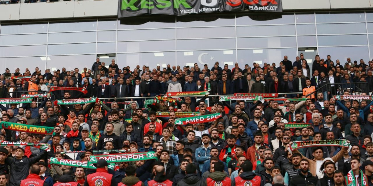 Amedspor Taraftarları İstanbulspor maç Toplantısı yaptı