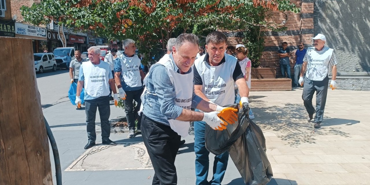 Silvan’da 'Temizle ve Temizlettir' Seferberliği