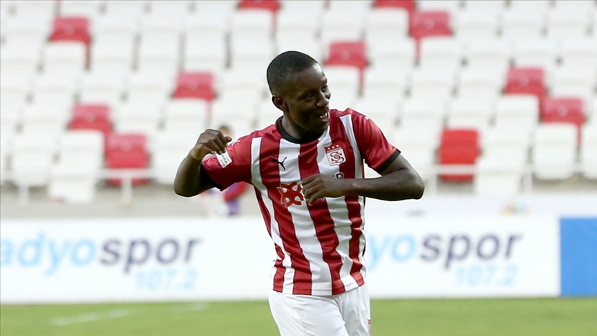 Max Gradel Amedspor'da