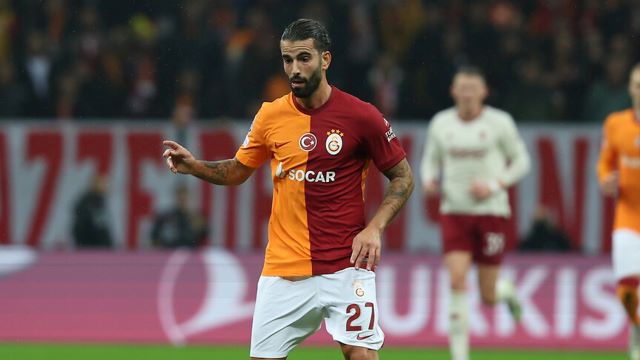 Galatasaray ayrılığı duyurdu