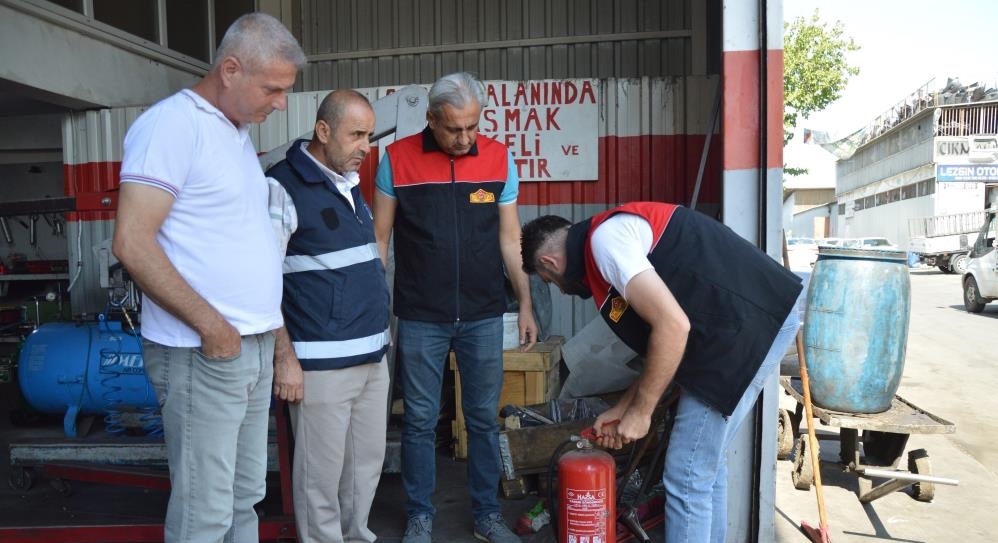 Diyarbakır'da sanayi sitelerinde yangınları önlemek için denetim