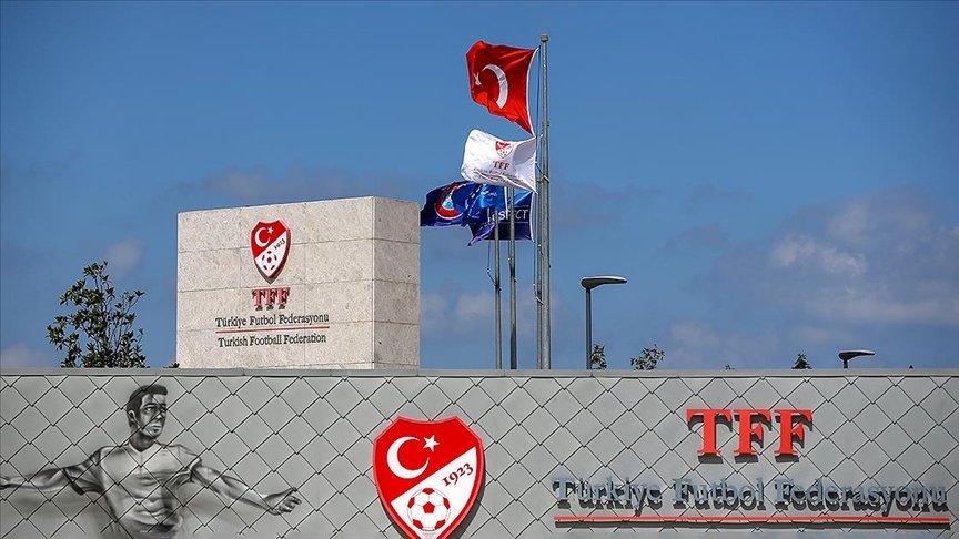 Türkiye Futbol Federasyonu, kulüplerden "sabır" istedi