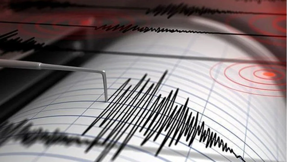 Manisa'da 4 büyüklüğünde deprem