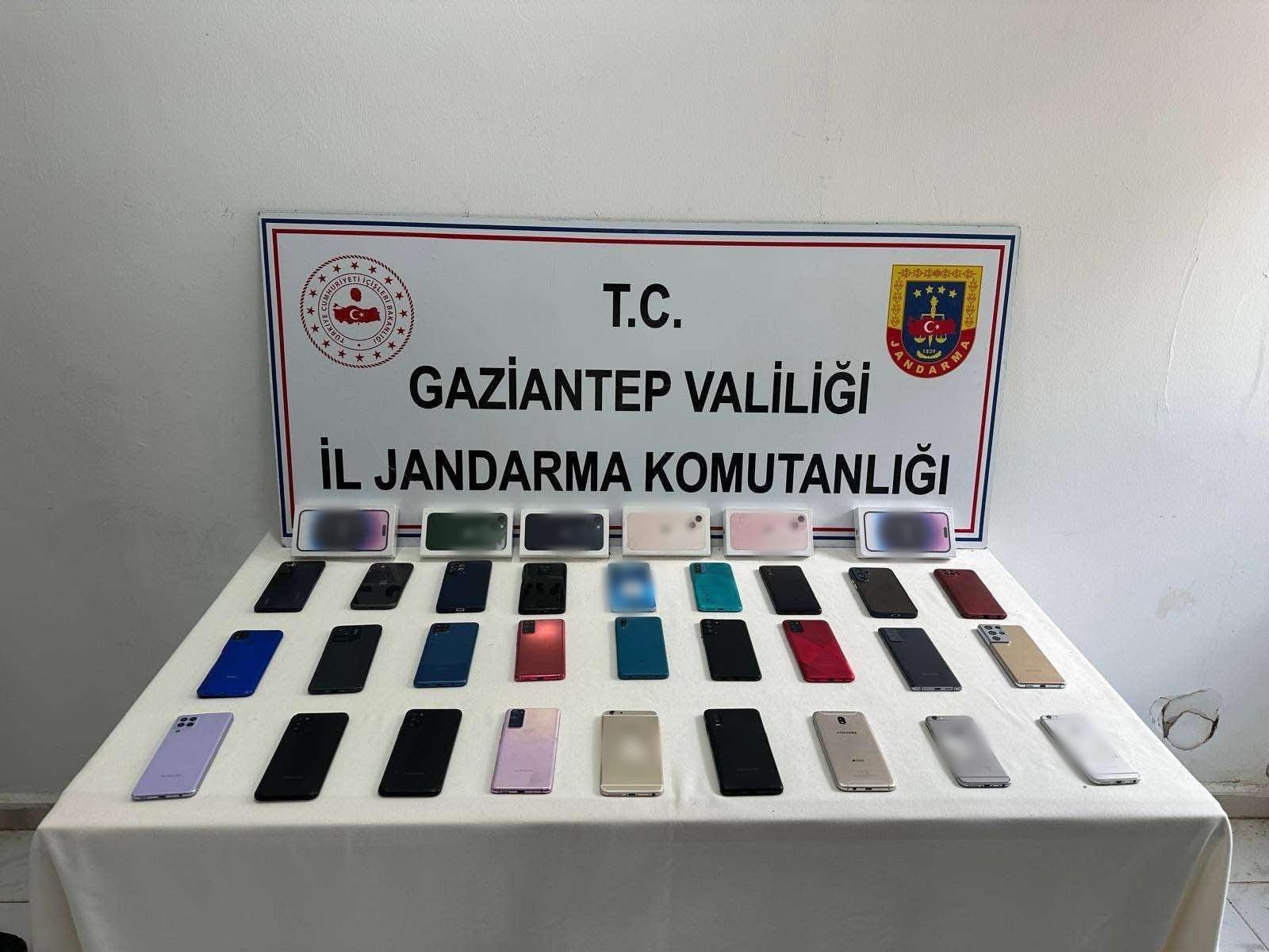 Antep'te kaçakçılık operasyonu