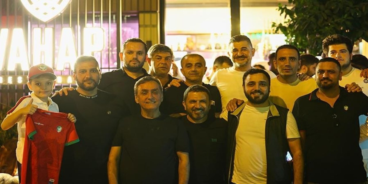 Amedspor Başkanı Elaldı, takımla birlikte Antalya'da