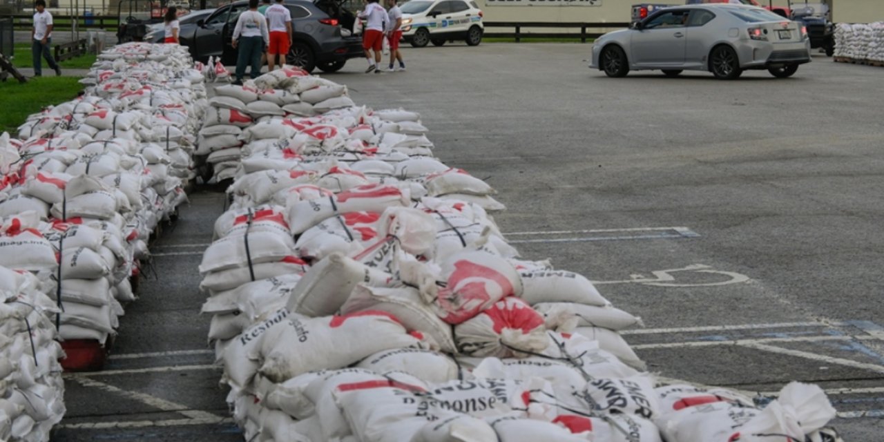 ABD'de 5. seviye alarm: Uçuşlar iptal edildi, tahliyeler başladı