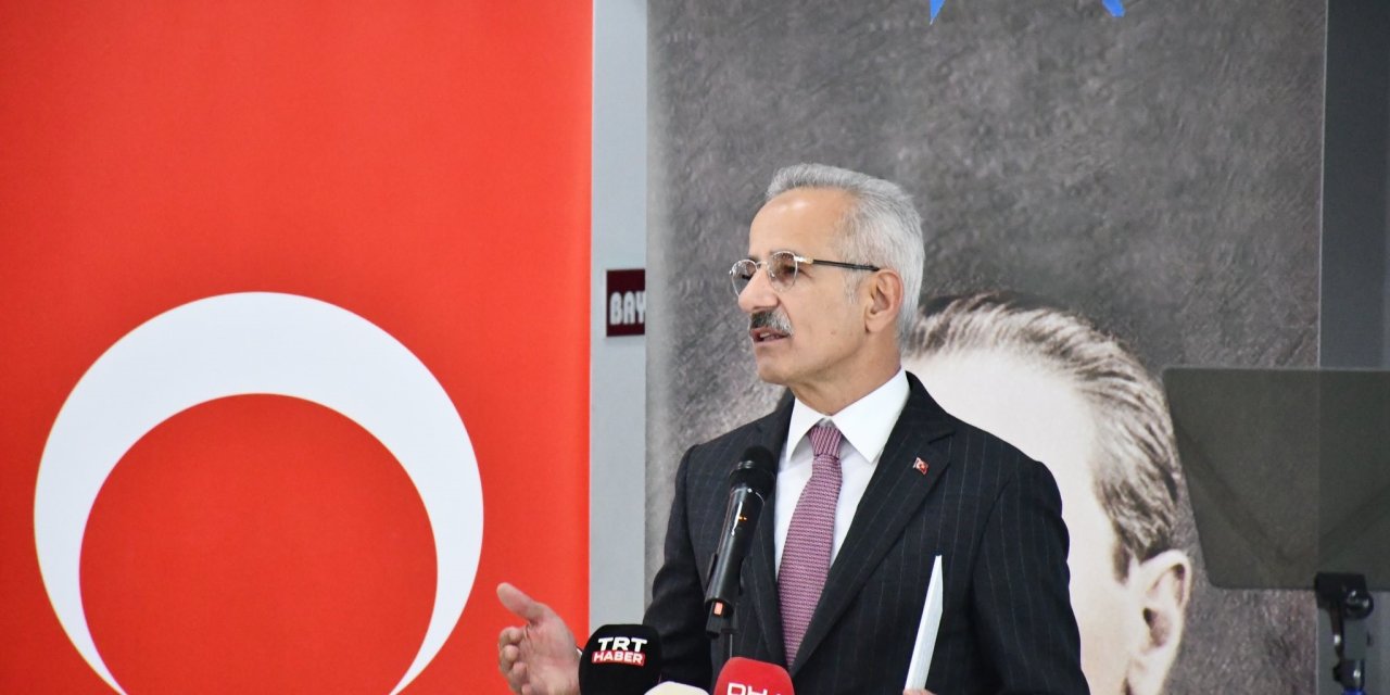 Bakan Uraloğlu: Türkiye’nin Ulaşım ve İletişim Altyapısına 277 Milyar Dolar Yatırım Yaptık