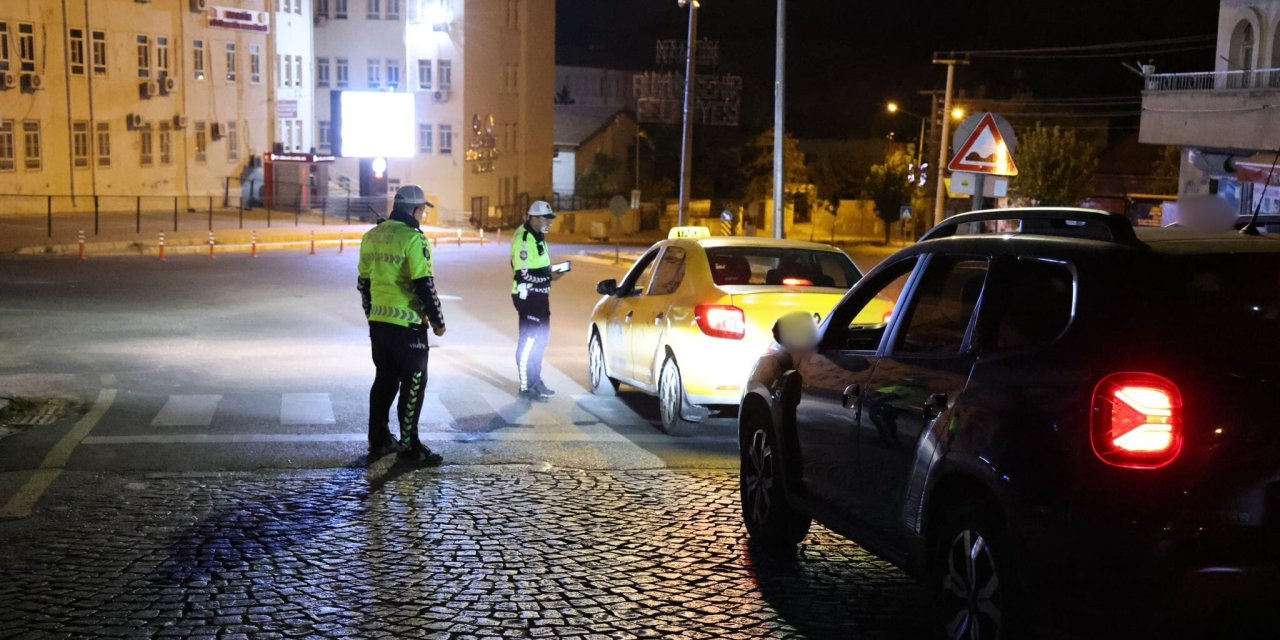 Mardin'de Bir Ayda 618 Araç Sürücüsüne Ceza Uygulandı