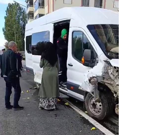 Elazığ’da kaza: 3 yaralı