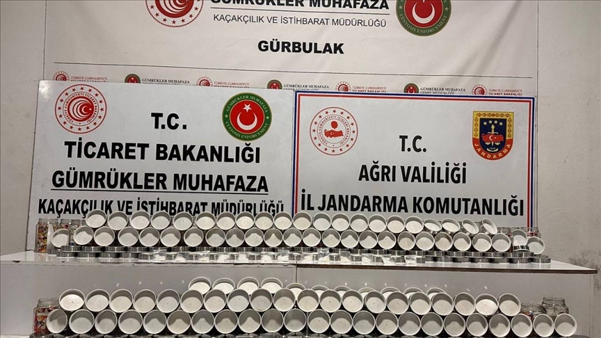 Sınır kapısında 4,5 ton uyuşturucu yakalandı