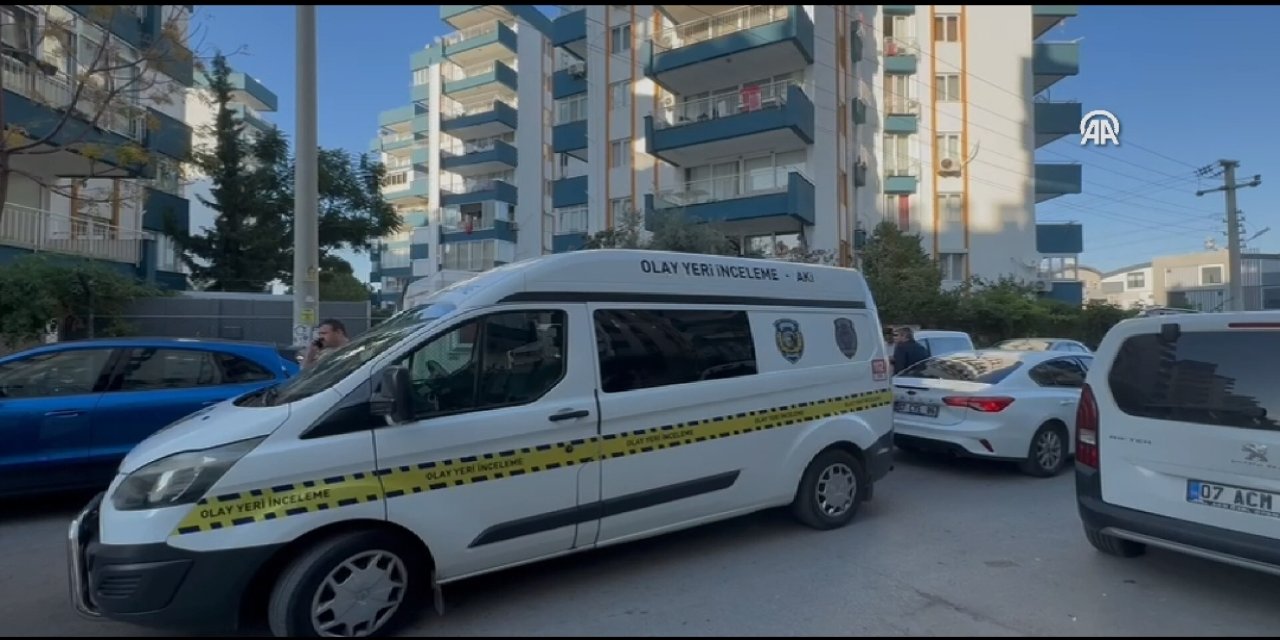 Antalya'da 3 kardeş evde ölü bulundu