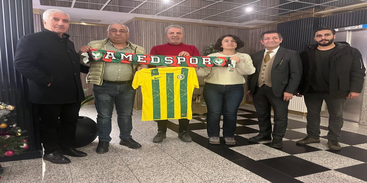 Amedspor'dan 'Doğu Derbisi' öncesi Diyarbakır'da dostluk rüzgarı