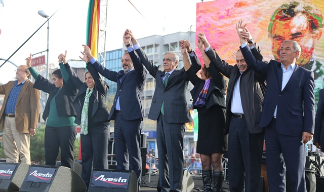 Kışanak: Şimdi güneş Rojava'dan doğuyor