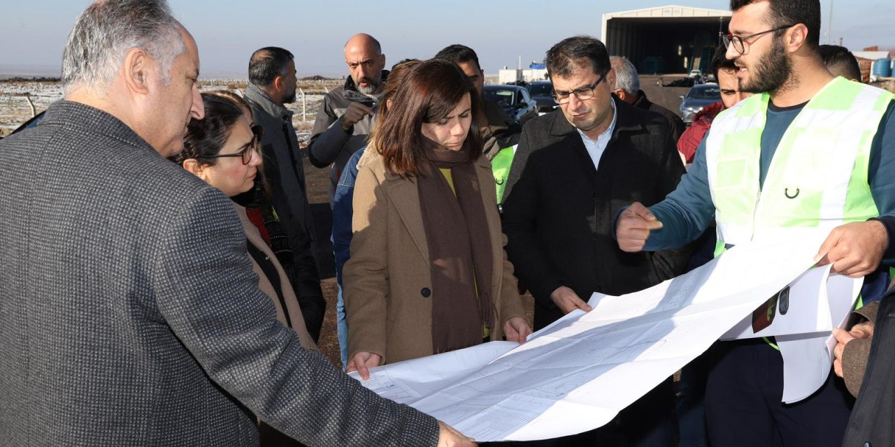 Diyarbakır Eş Başkanı Bucak, EKAY’da incelemelerde bulundu