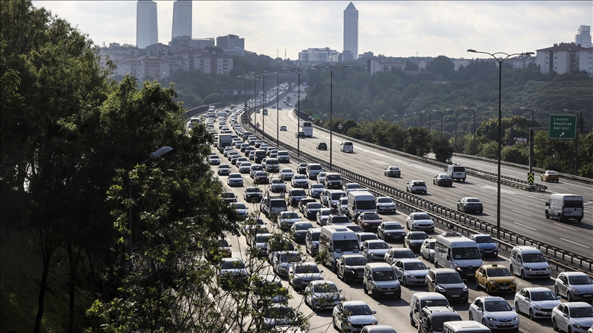 Trafiğe Kasım ayında 188 bin 966 taşıtın kaydı yapıldı