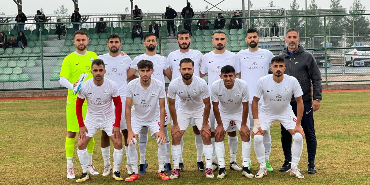 Diyarbakır Sur Belediyespor çıkışını sürdürdü