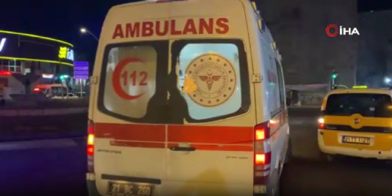 Diyarbakır’da ambulansa 74'üncü kez taşlı saldırı