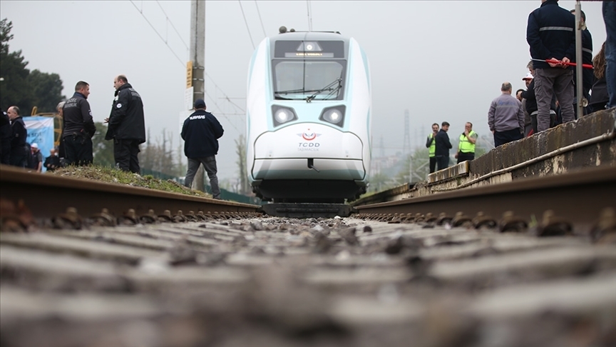 Hızlı tren hattı uzatılıyor