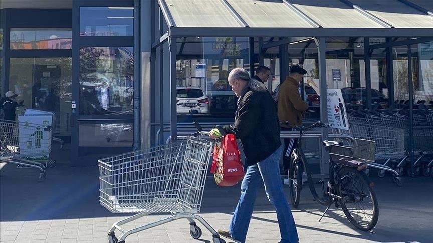 Gelişmiş ülkeler enflasyonla mücadelede zorluk yaşıyor