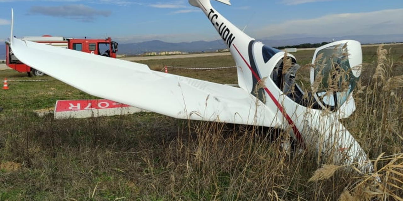 Bursa'da Eğitim Uçağı Düştü: Pilot Yaralı